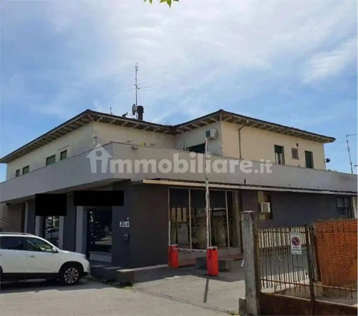 Appartamento all'asta via Bergamo , 90, Cremona - foto 3