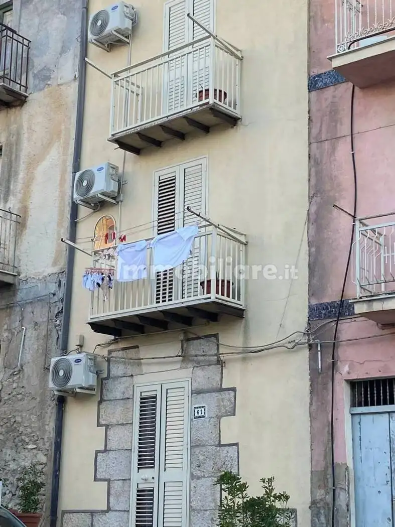 Villa in vendita a Aragona