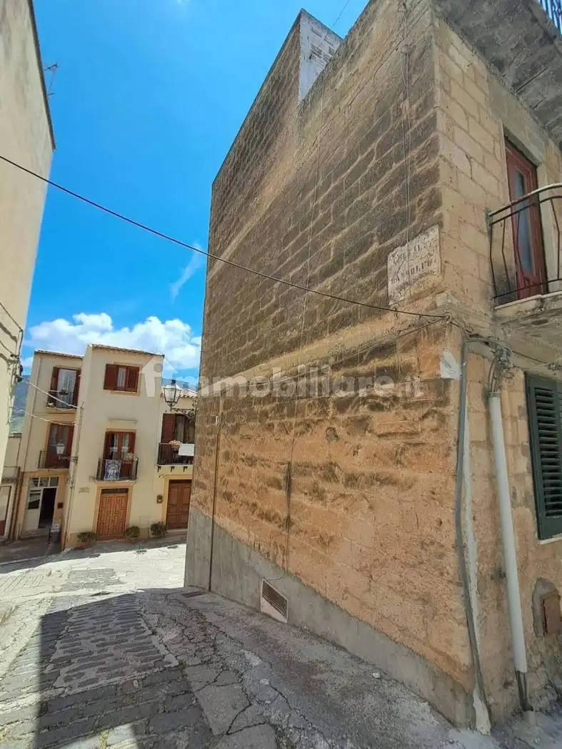 Appartamento in vendita a Sambuca di Sicilia