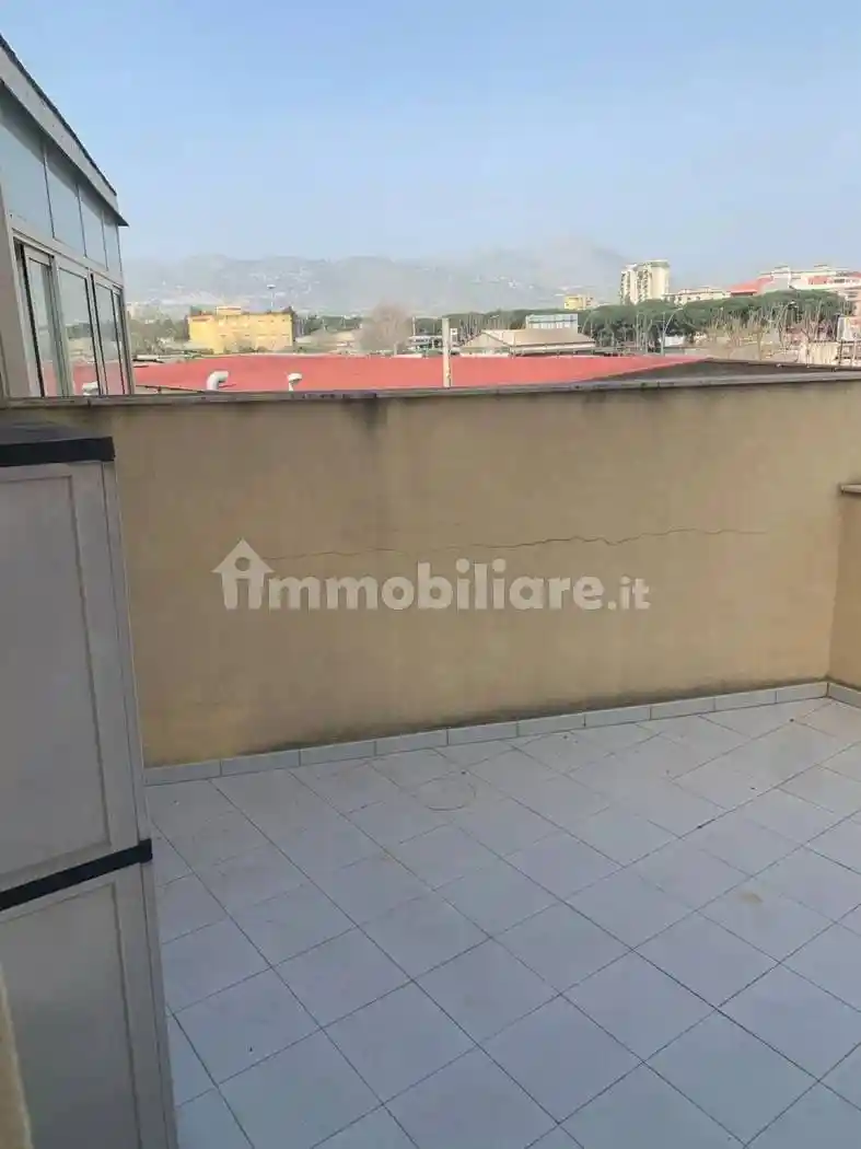 Quadrilocale vicolo Luigi Russo, 18, Belmonte Chiavelli, Palermo - foto 2