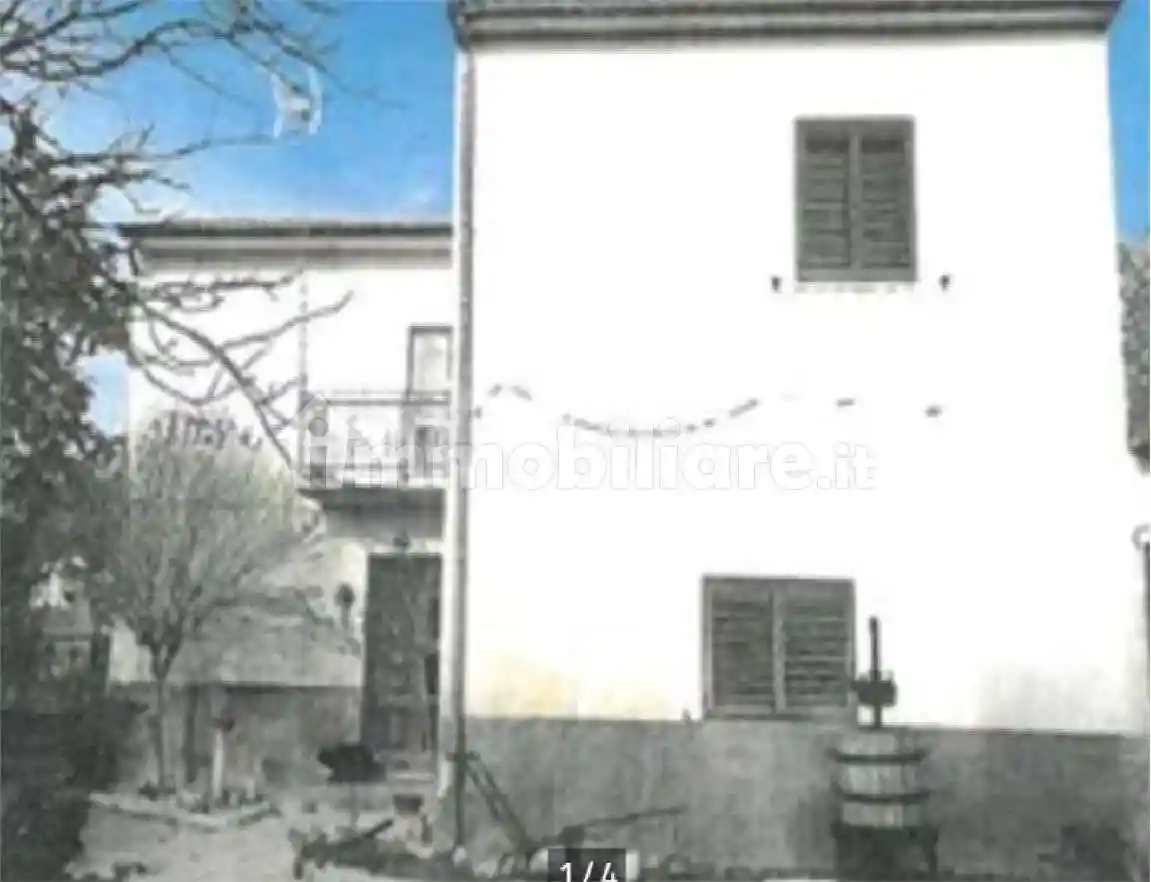 Appartamento all'asta via Capodacqua, Capestrano - foto 2