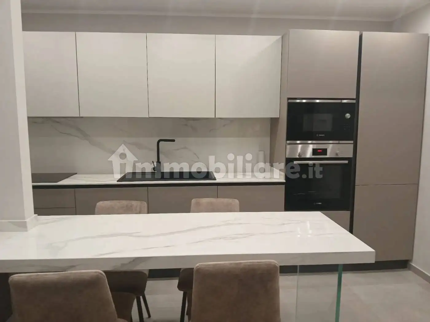 Appartamento in affitto a Aragona