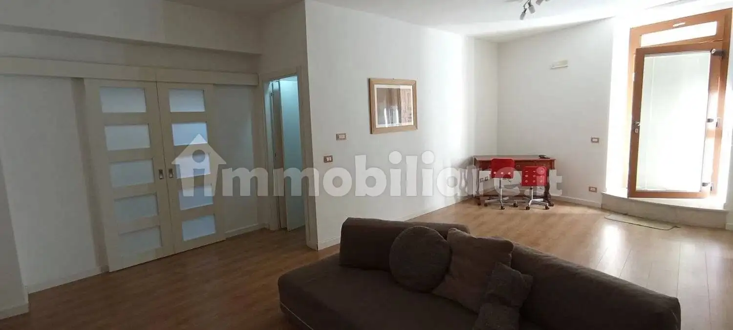 Villa unifamiliare, buono stato, 120 m², Centro, Chiaramonte Gulfi - foto 4