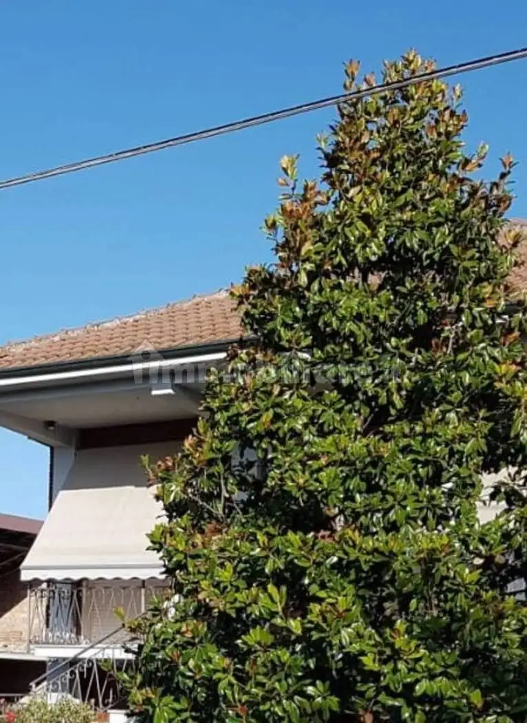 Villa in vendita a Casalnoceto