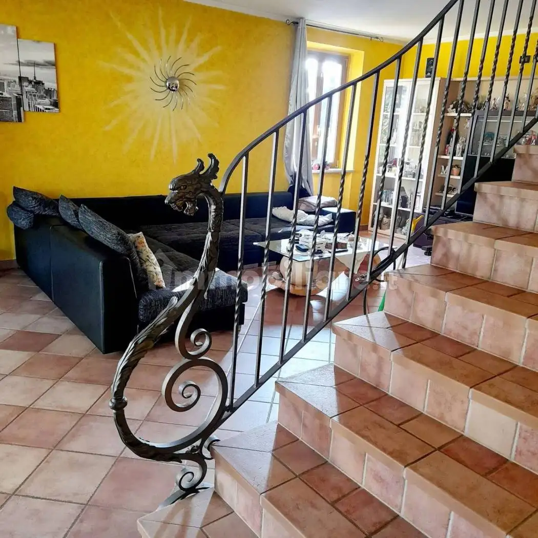 Villa in vendita a Sale