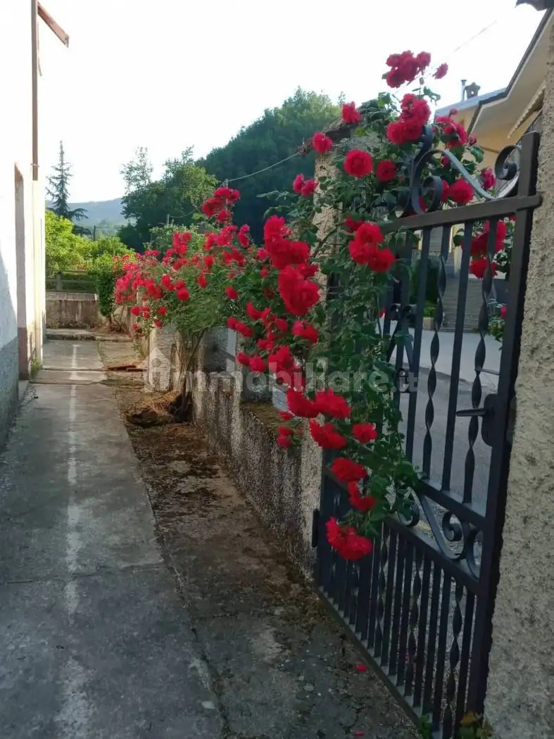 Villa unifamiliare piazza Roma No Number, Centro, Avolasca - foto 2