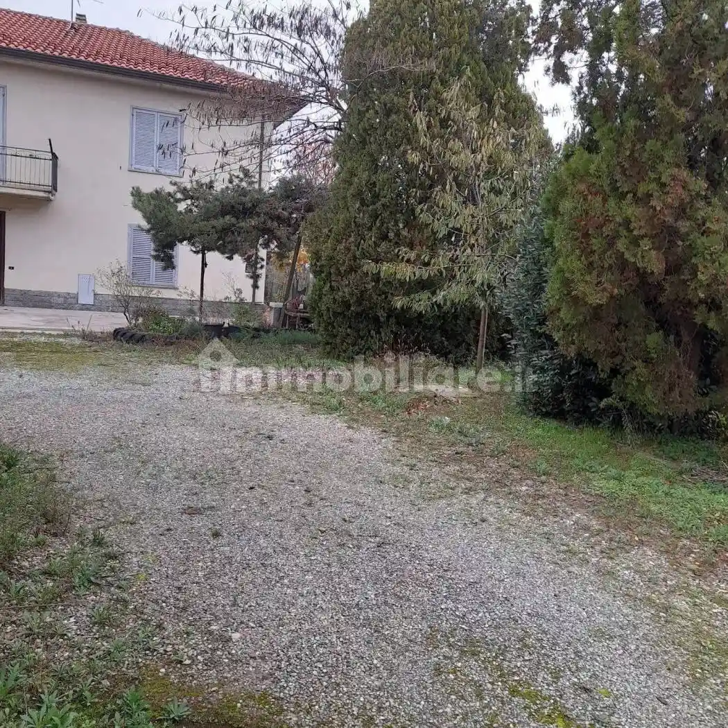 Villa in vendita a Tortona