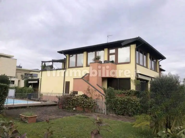 Appartamento in asta a Desenzano del Garda