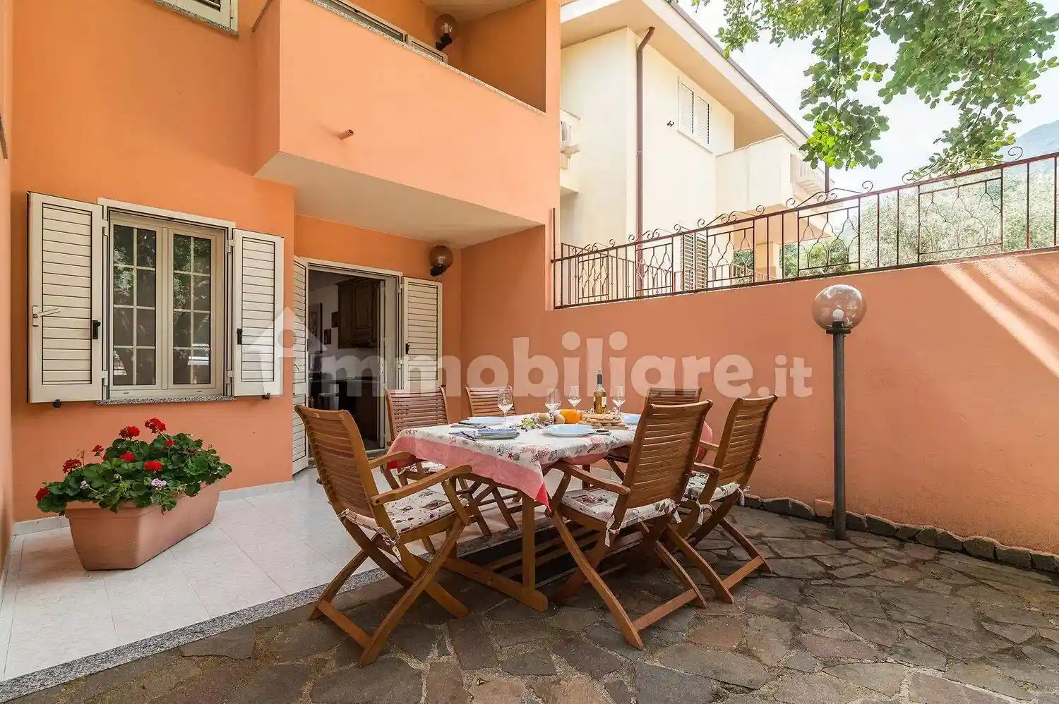 Villa unifamiliare, buono stato, 250 m², Dorgali - foto 2