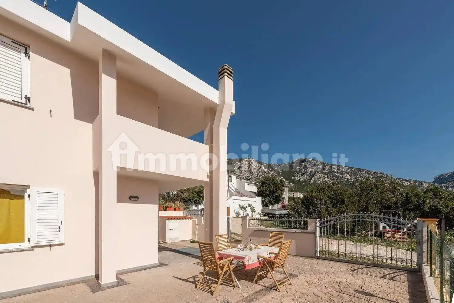 Villa unifamiliare, buono stato, 110 m², Dorgali - foto 3