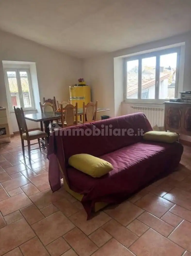 Appartamento in vendita a Vitorchiano