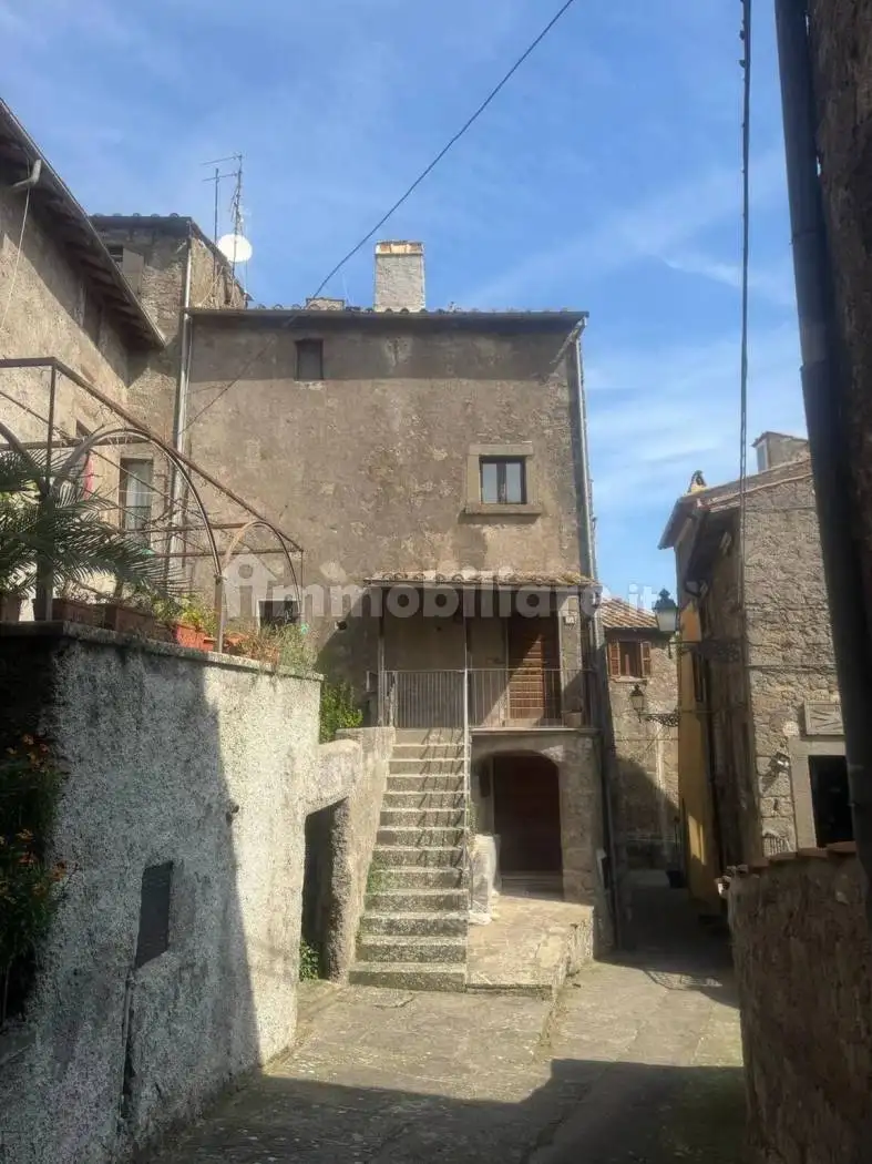 Appartamento in vendita a Vitorchiano