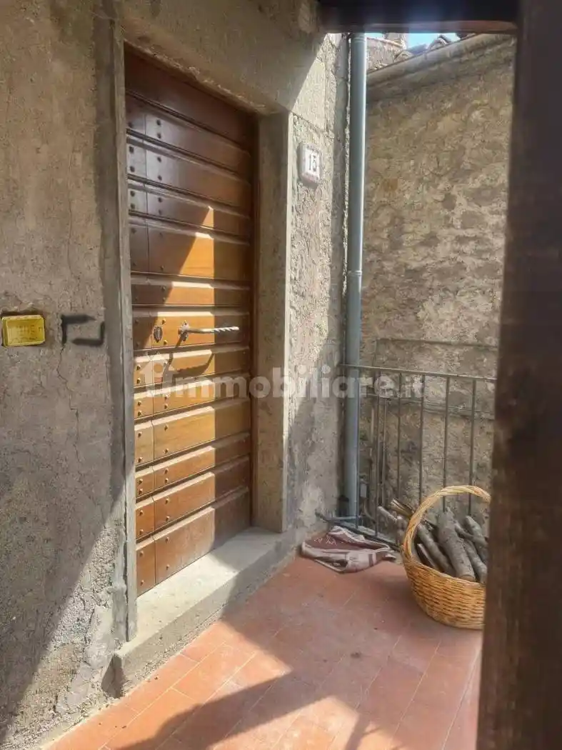 Trilocale via Marzio, 15, Centro, Vitorchiano - foto 4