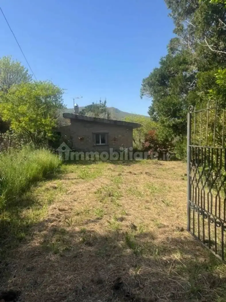 Rustico - Casale in vendita a Viterbo