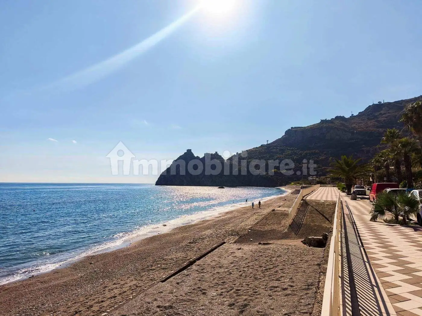 Appartamento in vendita a Sant'Alessio Siculo