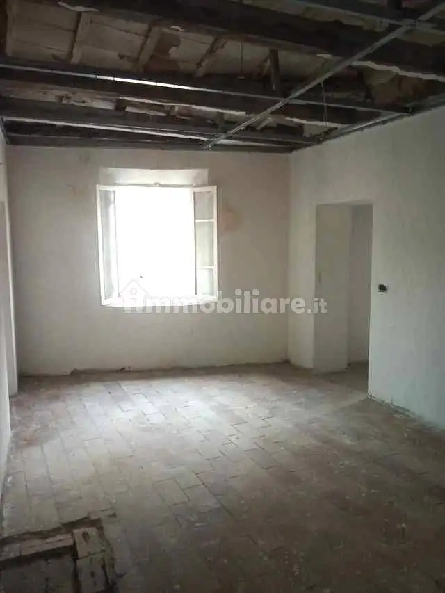 Appartamento in villa, da ristrutturare, 110 m², Centro, Borghi - foto 2