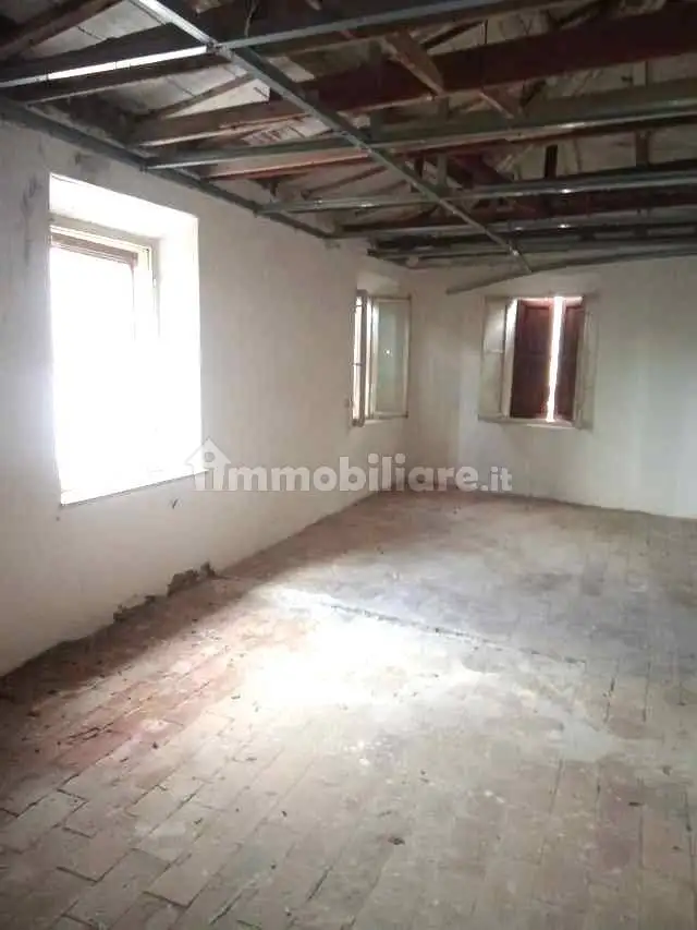 Appartamento in villa, da ristrutturare, 110 m², Centro, Borghi - foto 3