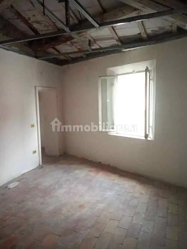 Appartamento in villa, da ristrutturare, 110 m², Centro, Borghi - foto 4
