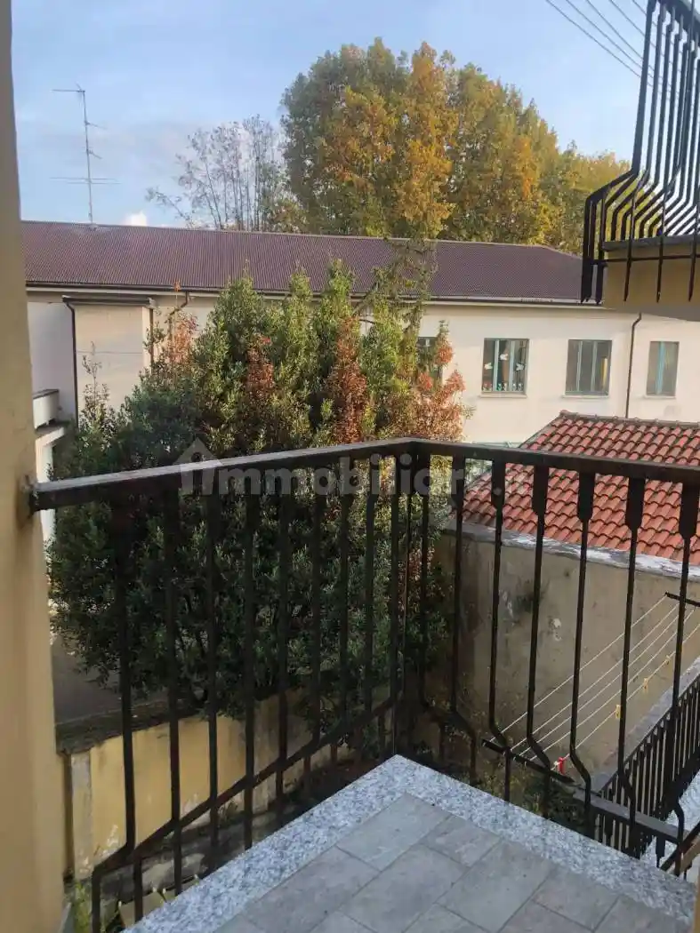 Trilocale via Monte Pasubio 3, Porta Milano, Casale Monferrato - foto 2