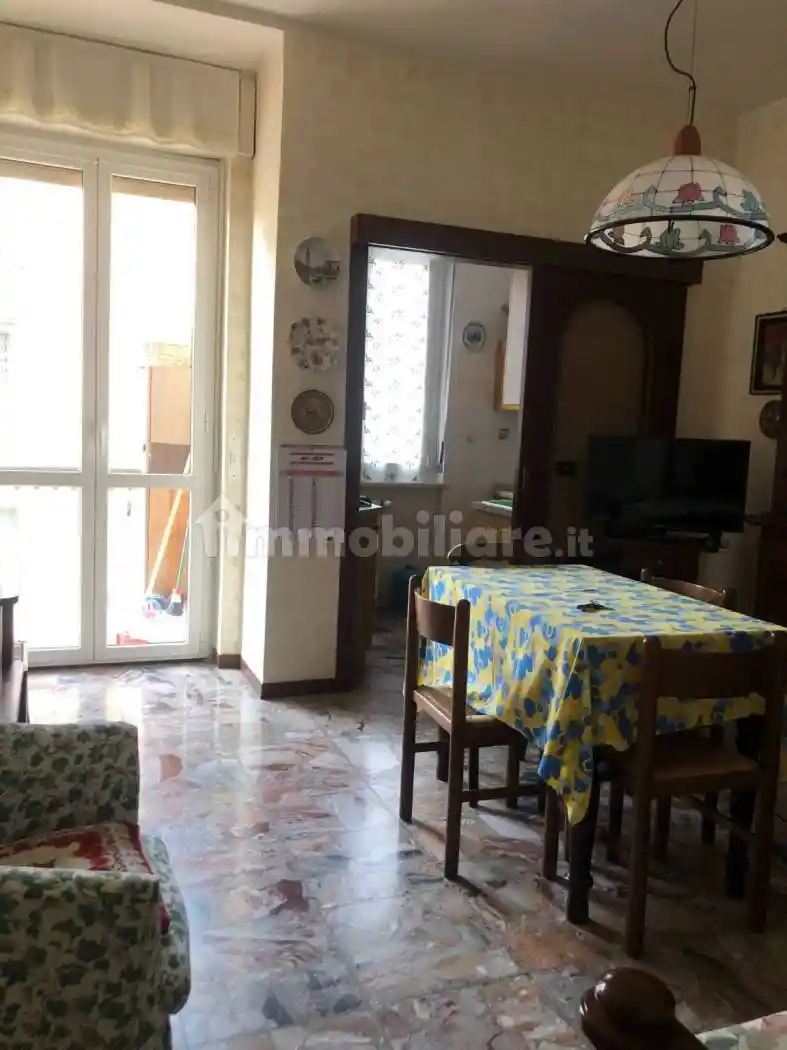 Trilocale via Monte Pasubio 3, Porta Milano, Casale Monferrato - foto 5