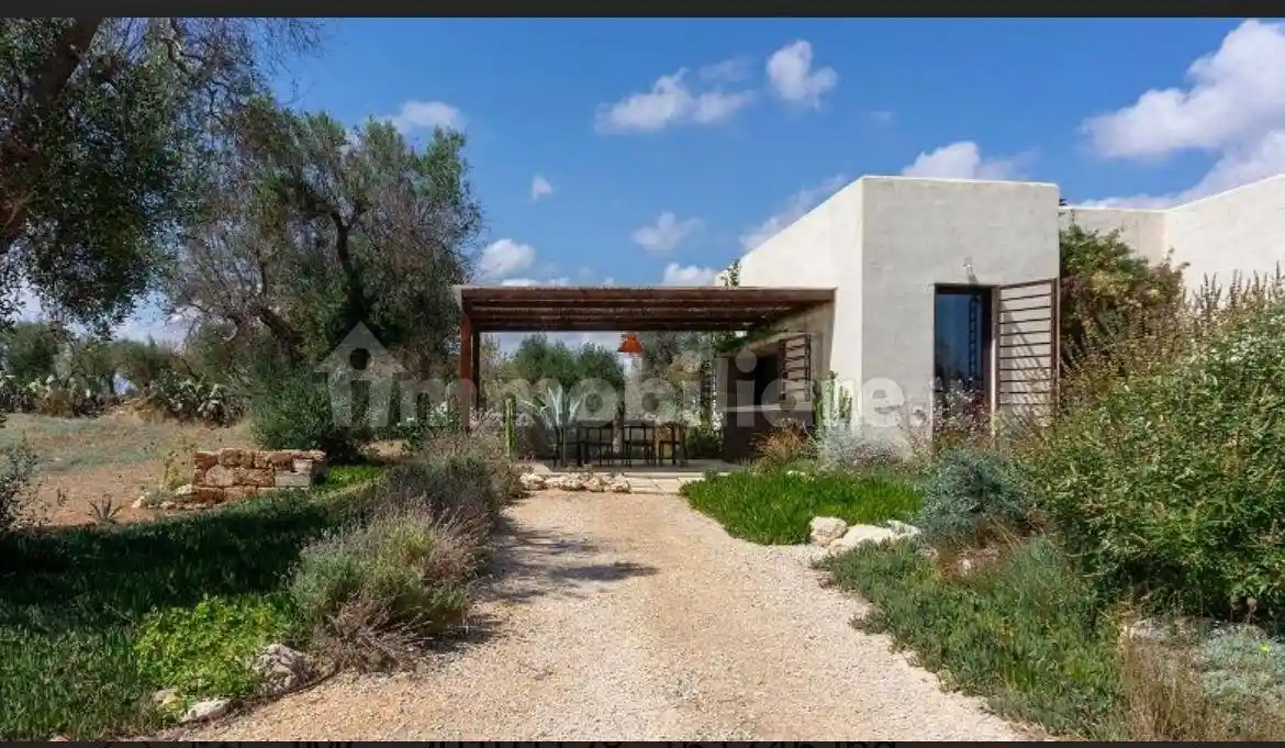 Villa in vendita a Carovigno