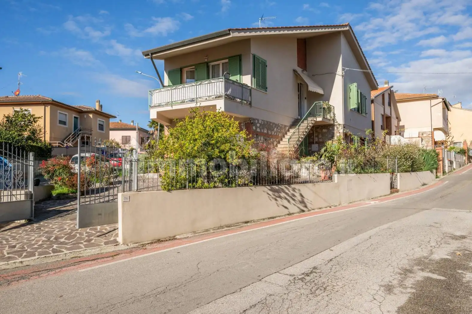 Villa in vendita a Lajatico