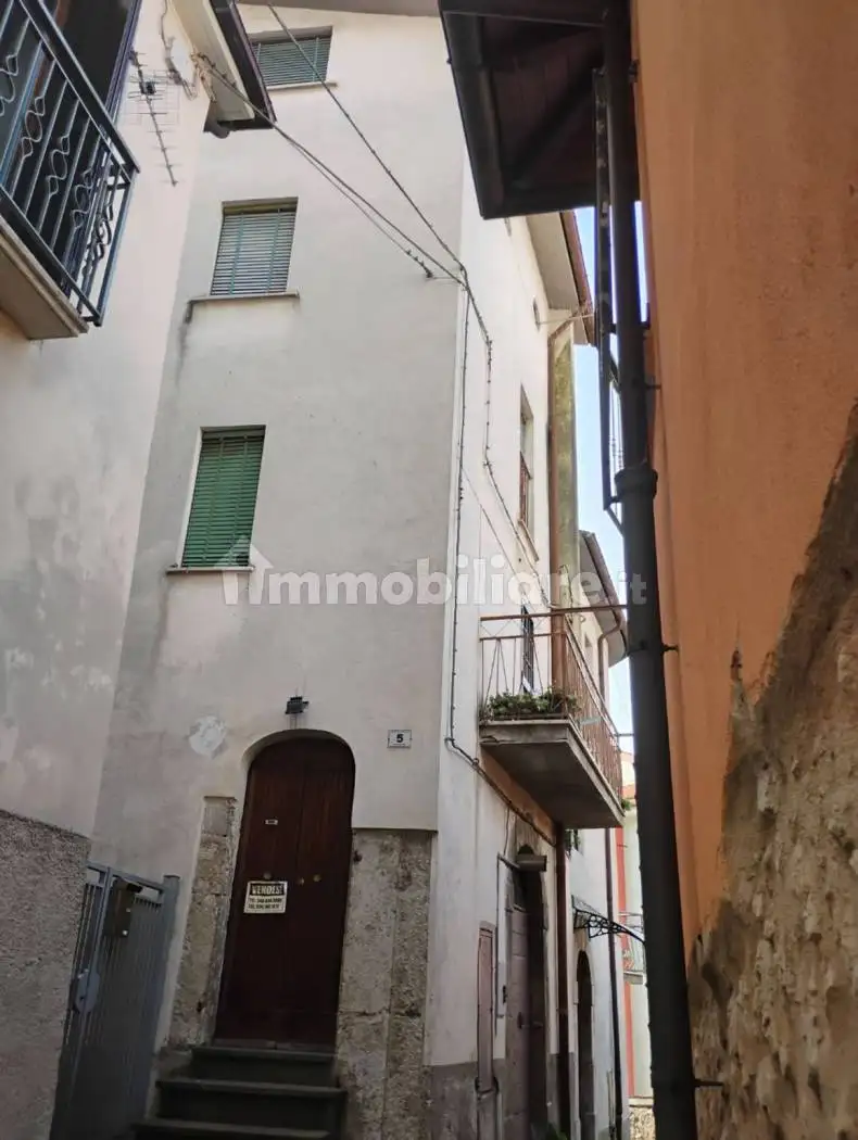 Palazzo - Edificio in Vendita