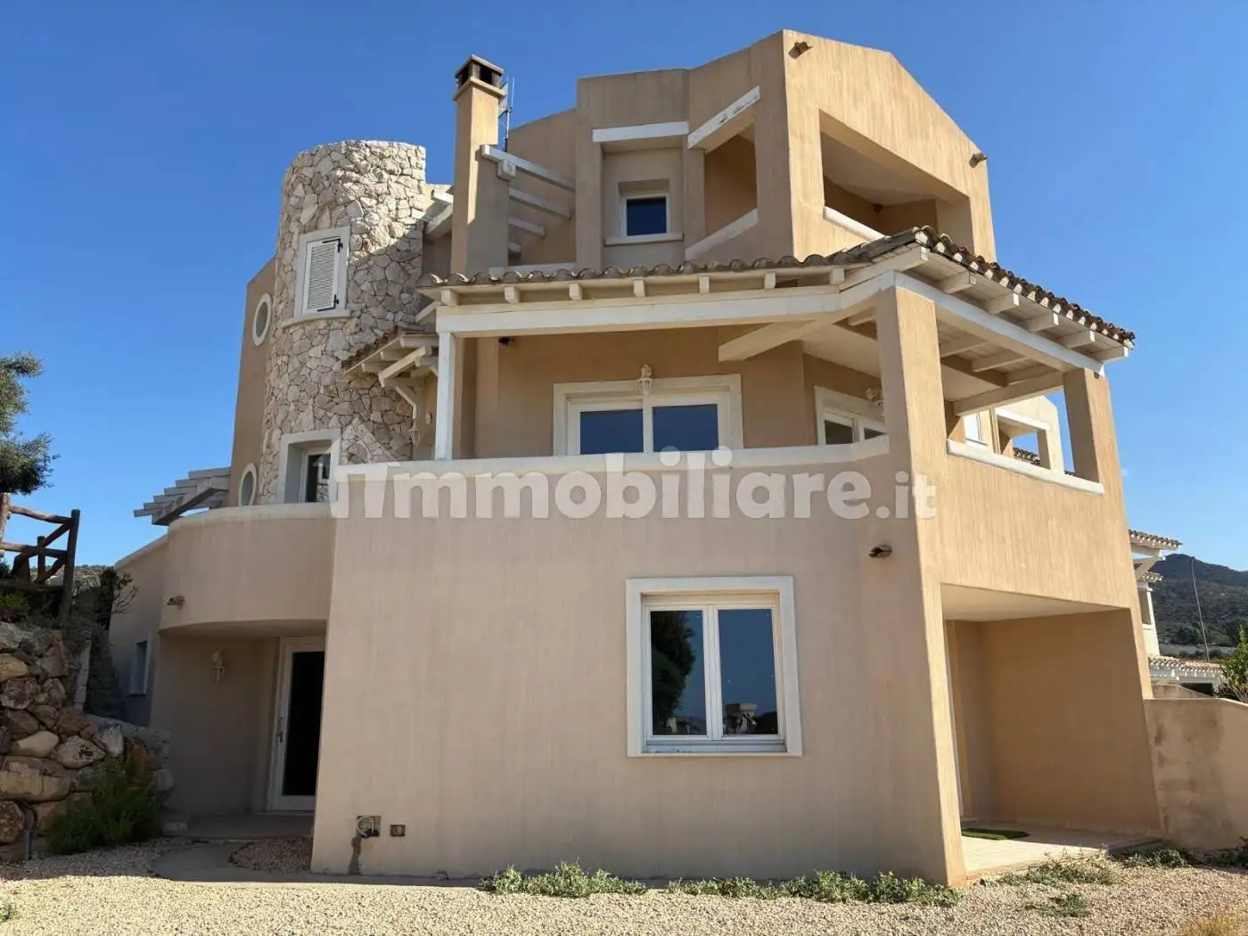 Villetta a schiera in vendita a Sinnai