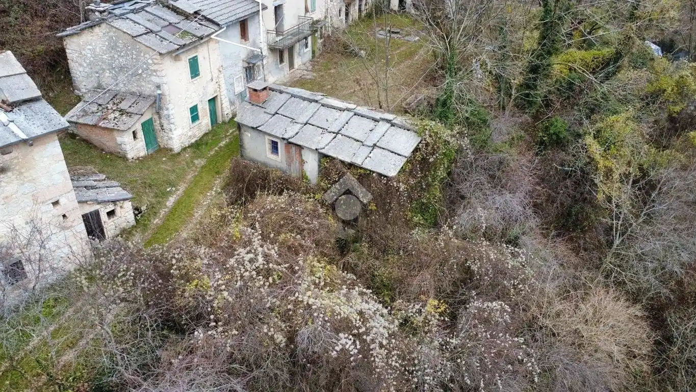 Rustico Contrada Sponde, Bosco Chiesanuova - foto 4