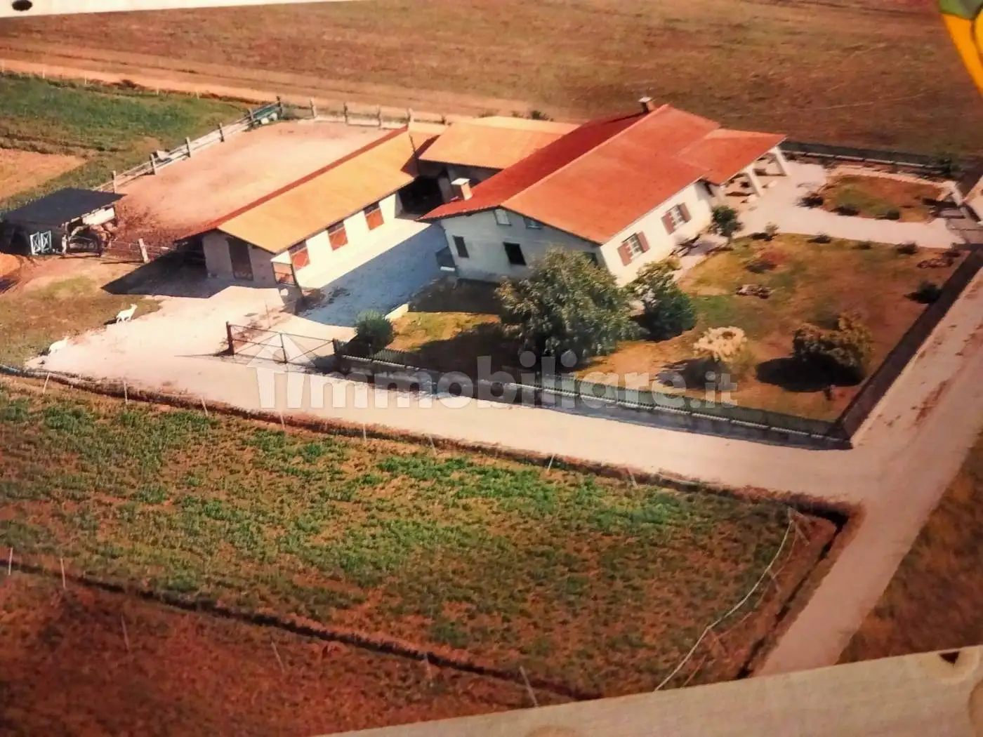 Villa in vendita a Caraglio