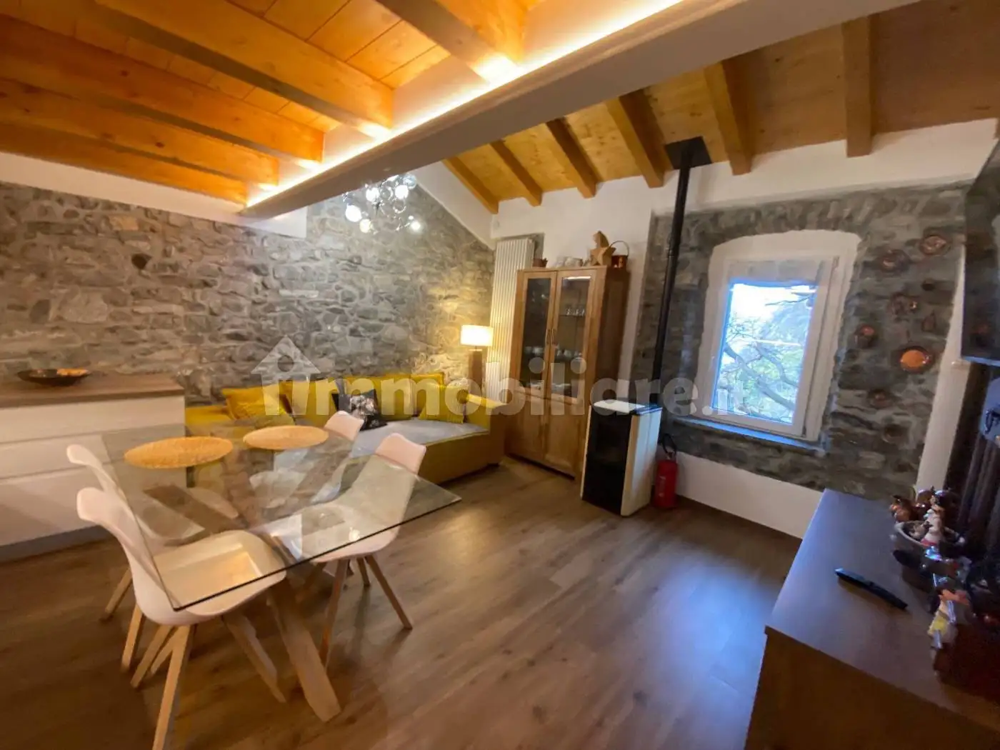 Casa indipendente in vendita a Perledo