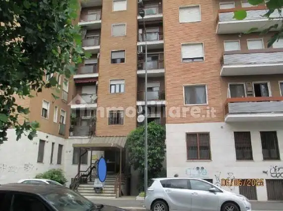 Apartment in vendita a Milan