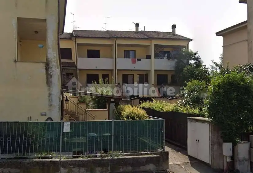 Villetta a schiera in vendita a Torrile