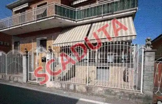 Appartamento in vendita a Pero