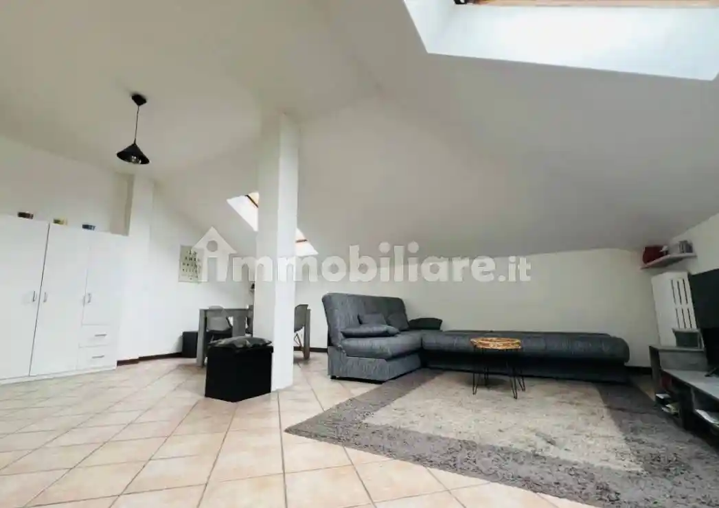 Bilocale buono stato, terzo piano, Cittadella - Colle Aperto, Mantova - foto 3