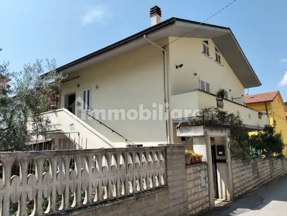 Villa unifamiliare via fratelli rossellini 5, Centro, Bussi sul Tirino - foto 2