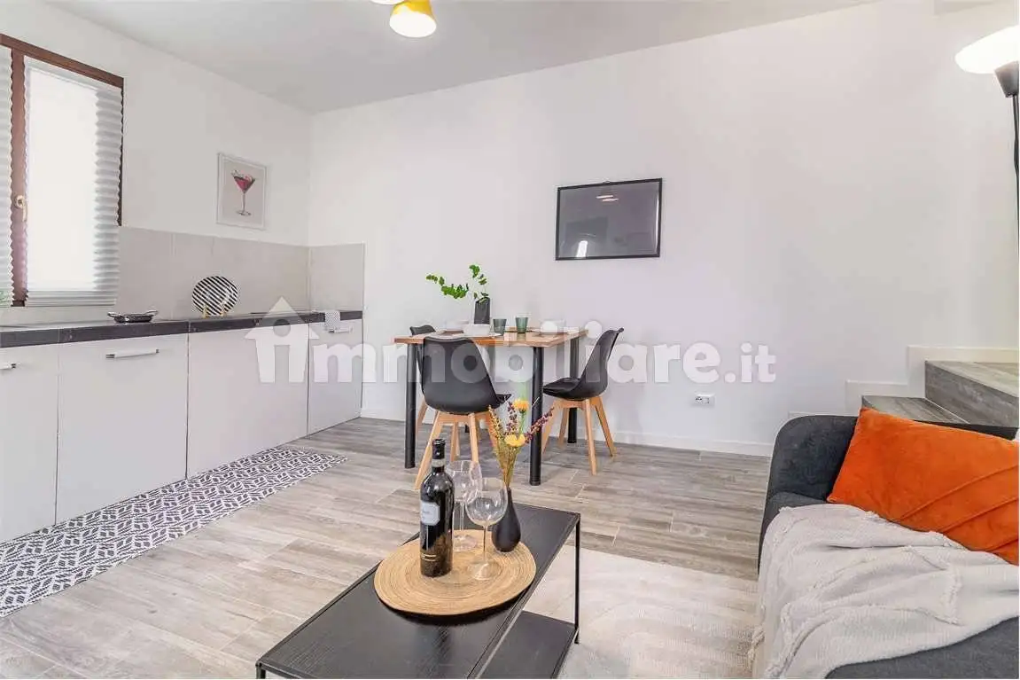 Trilocale via Lago, 23, Centro, Besozzo - foto 2