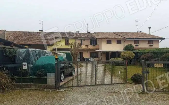 Casa indipendente in asta a Vedelago