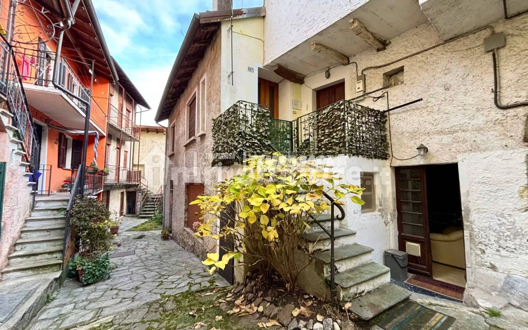 Appartamento in vendita a Stresa