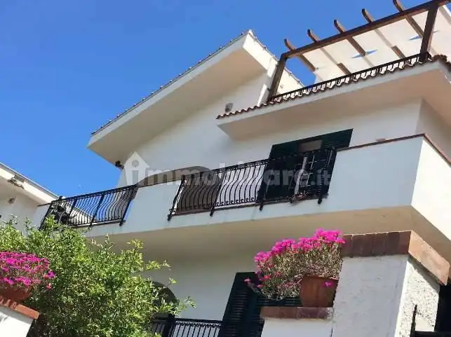 Villa in affitto a Palermo