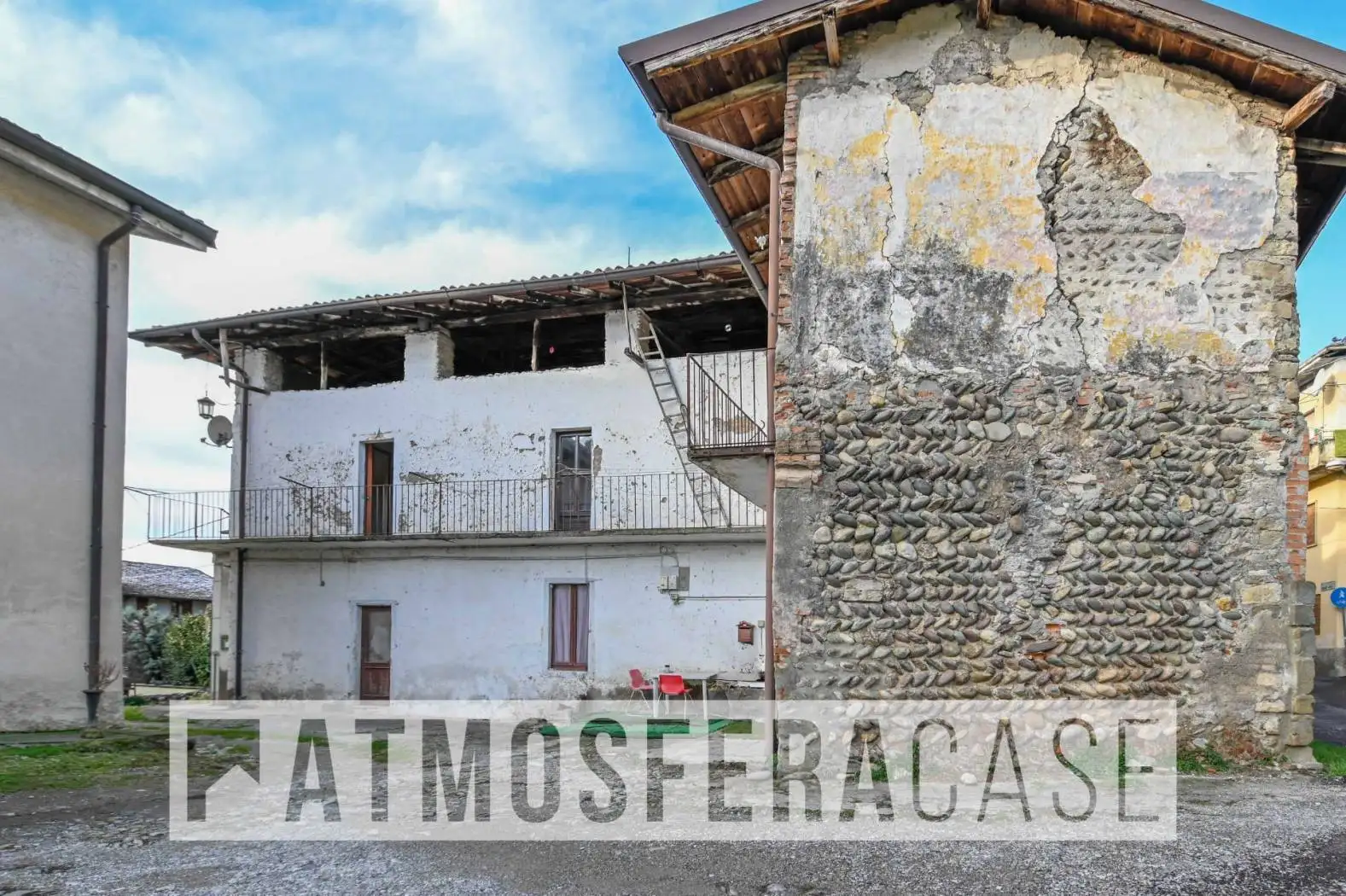 Casa indipendente in vendita a Scanzorosciate
