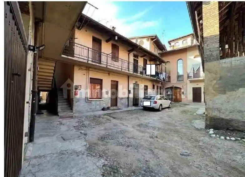 Appartamento in vendita a Vaprio d'Adda