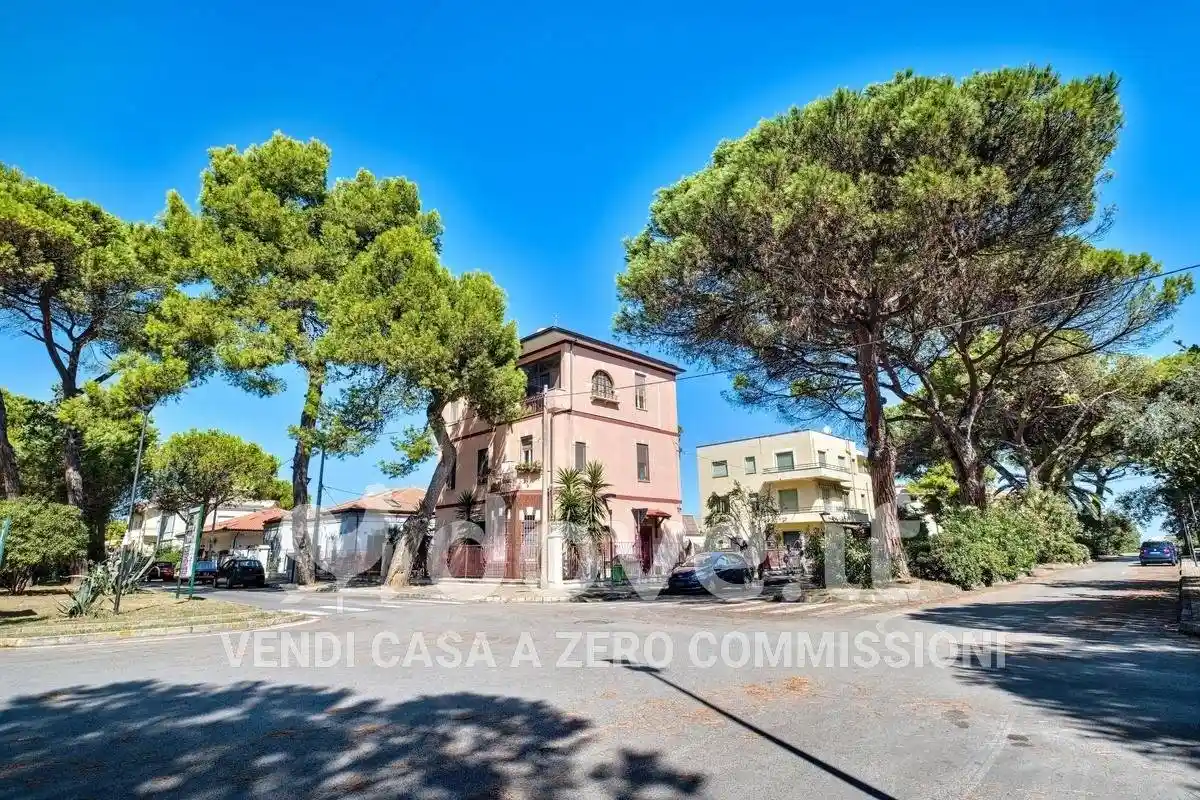 Quadrilocale viale Francesco Paolo Tosti 1, Pineta, Pescara - foto 2