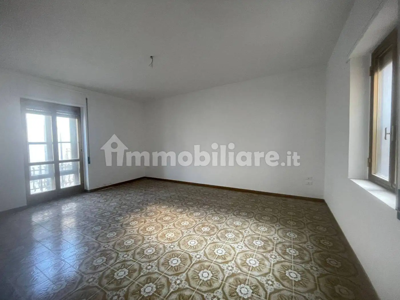 Appartamento in vendita a Lesina