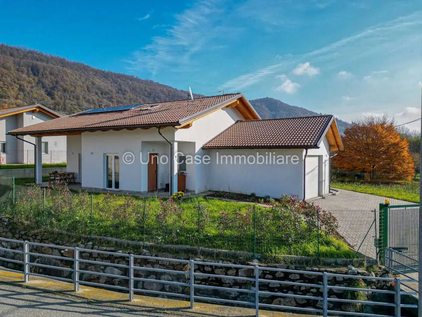 Villa in vendita a Palazzo Canavese