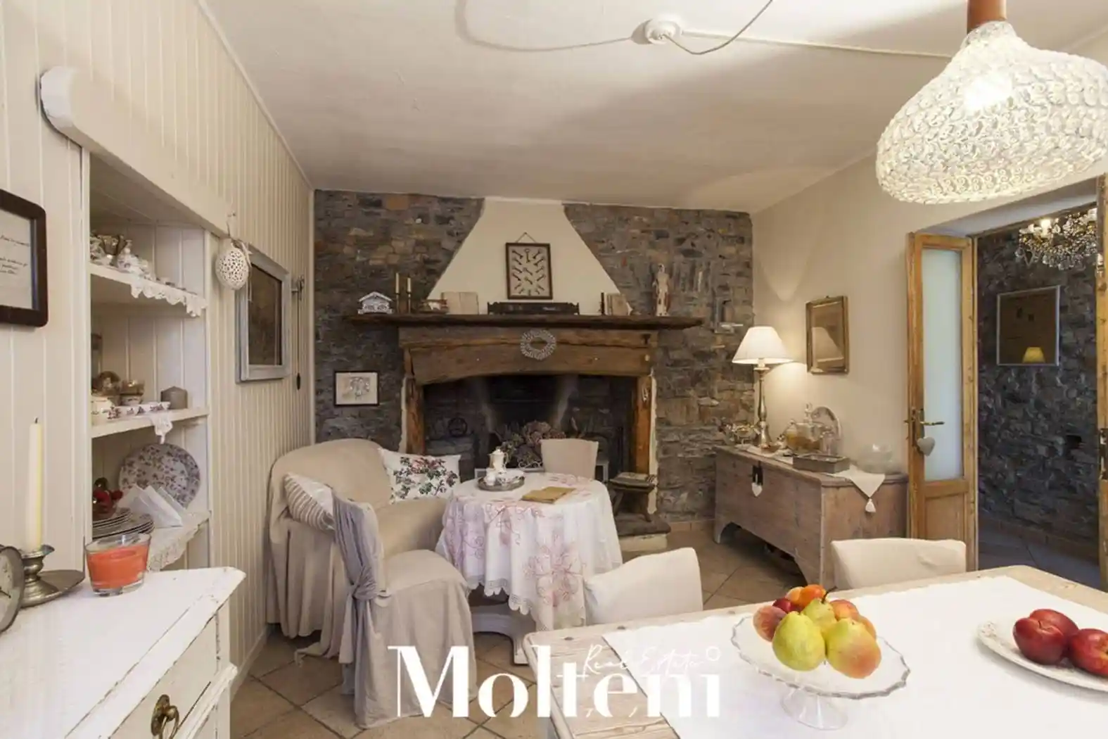 Villa in vendita a Perledo