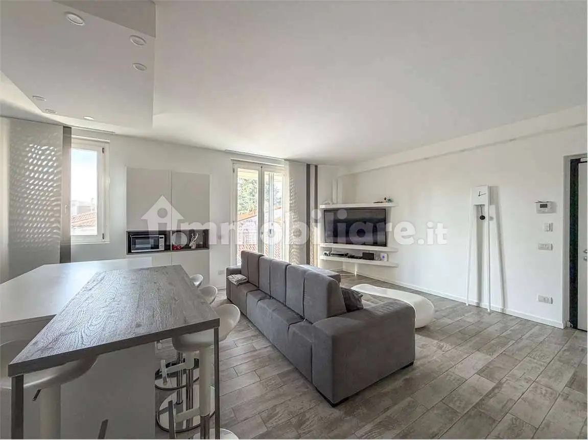 Trilocale via Garibaldi, 20, Centro, Cuggiono - foto 3