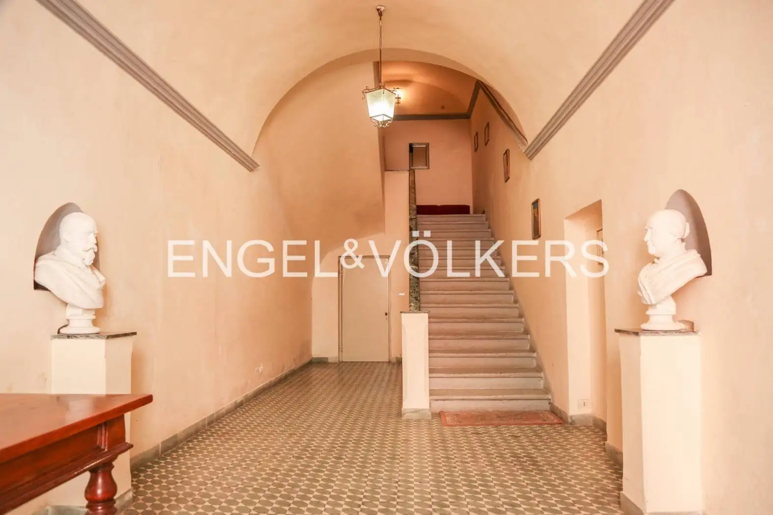 Appartamento buono stato, primo piano, Centro, Canino - foto 2