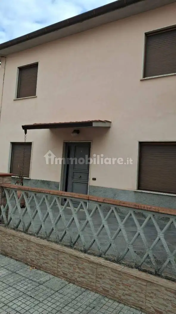 Casa indipendente in vendita a San Giuliano Terme
