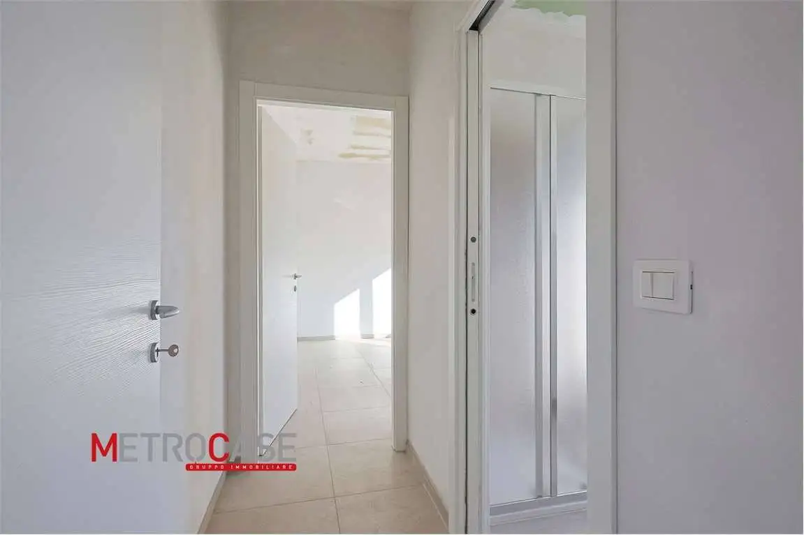 Quadrilocale ottimo stato, Centro, Canale - foto 5